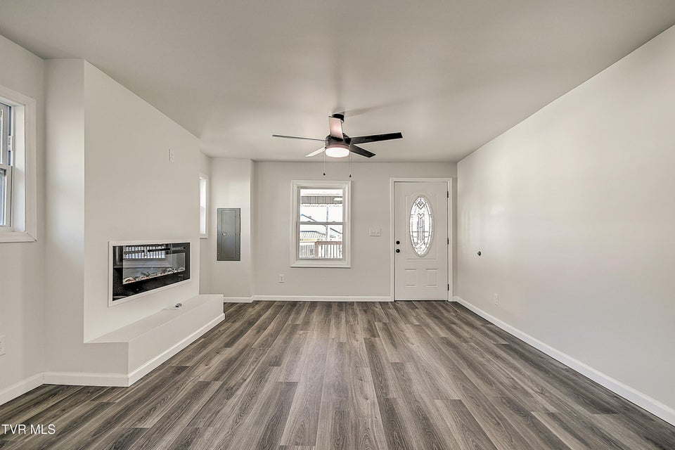 Photo #6: 410 Highland Road