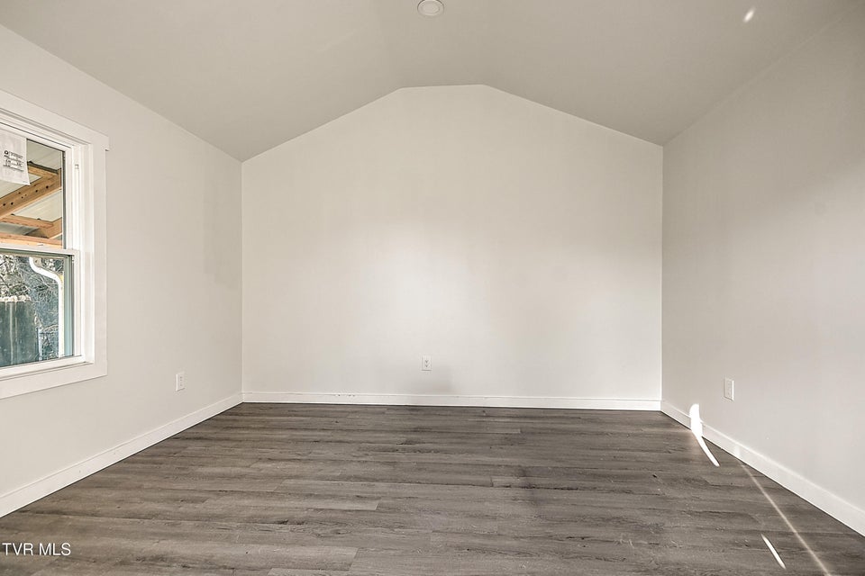 Photo #24: 410 Highland Road