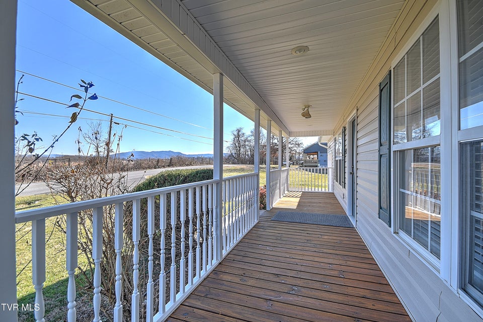 Photo #5: 235 Fairridge Road