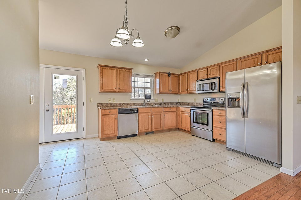 Photo #17: 235 Fairridge Road