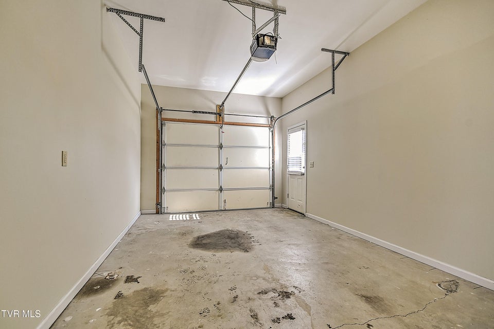 Photo #20: 235 Fairridge Road