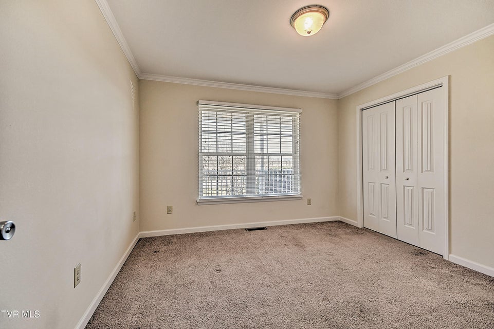 Photo #23: 235 Fairridge Road