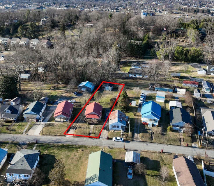 Photo #31: 410 Highland Road