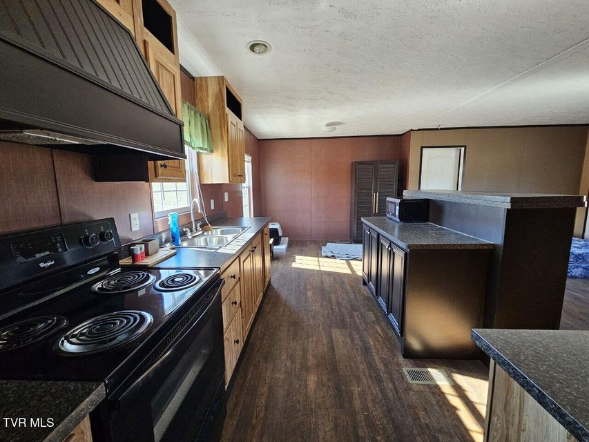 Photo #10: 68 Poplar Springs Road