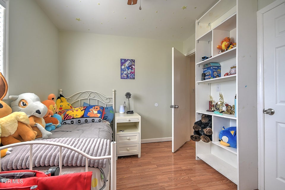 Photo #13: 15513 Industrial Park Road