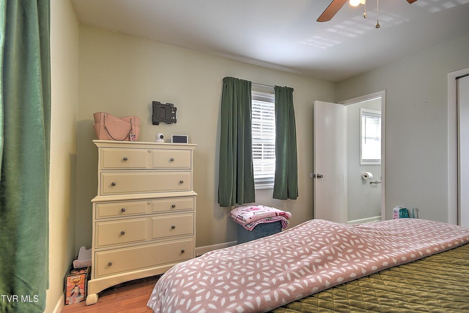 Photo #17: 15513 Industrial Park Road