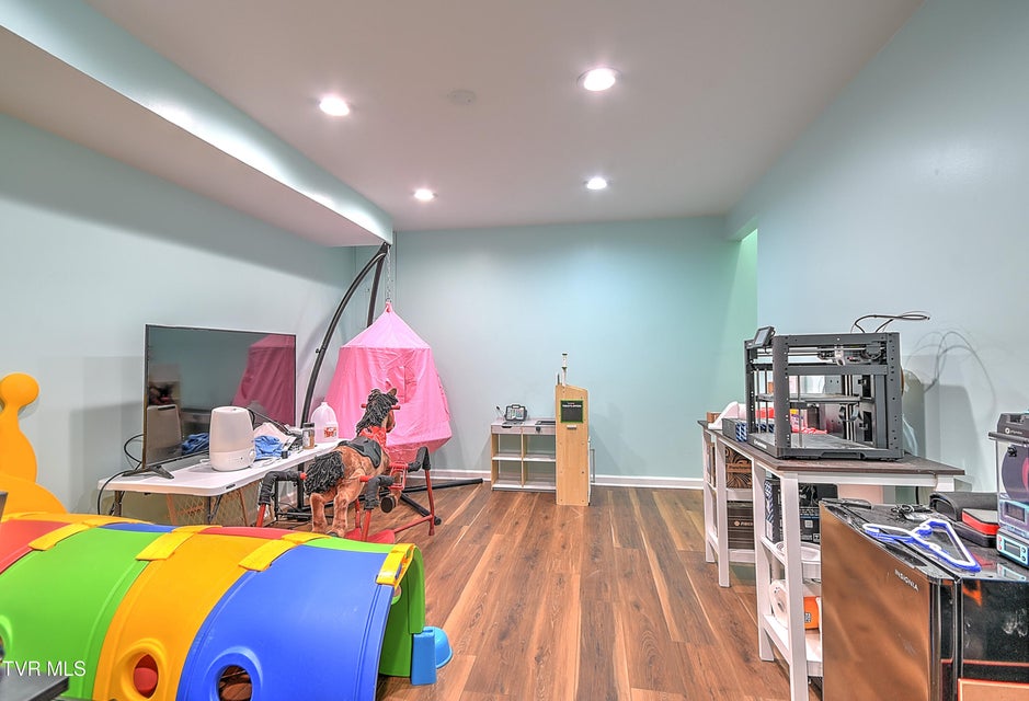 Photo #20: 15513 Industrial Park Road