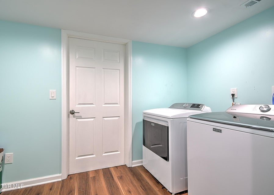 Photo #24: 15513 Industrial Park Road