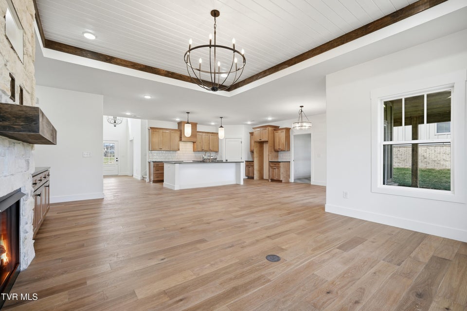 Photo #8: 20 Glaze Farm Way