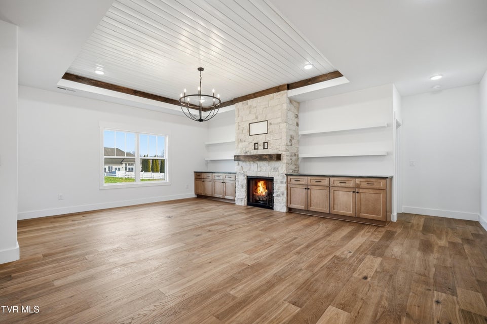 Photo #11: 20 Glaze Farm Way