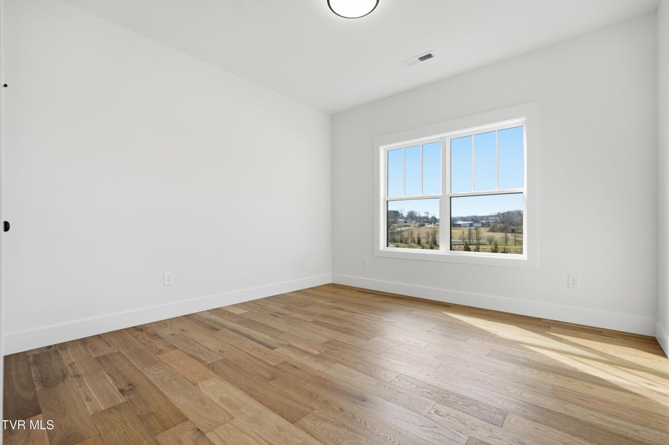 Photo #28: 20 Glaze Farm Way