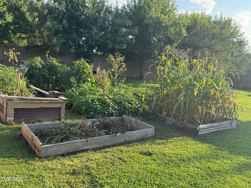 Photo #41: 225 Shaw Road