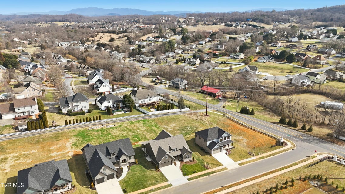 Photo #39: 20 Glaze Farm Way