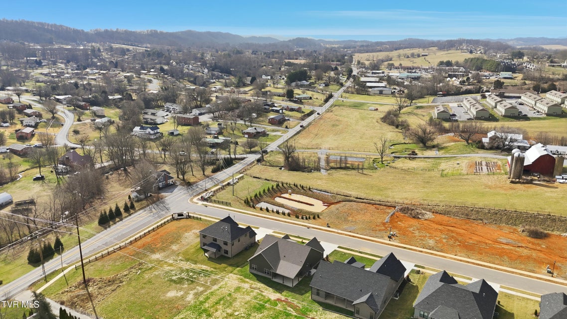 Photo #42: 20 Glaze Farm Way