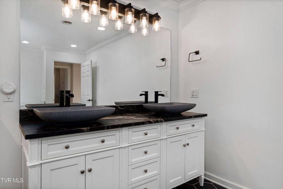 Photo #54: 3310 Berkshire Circle