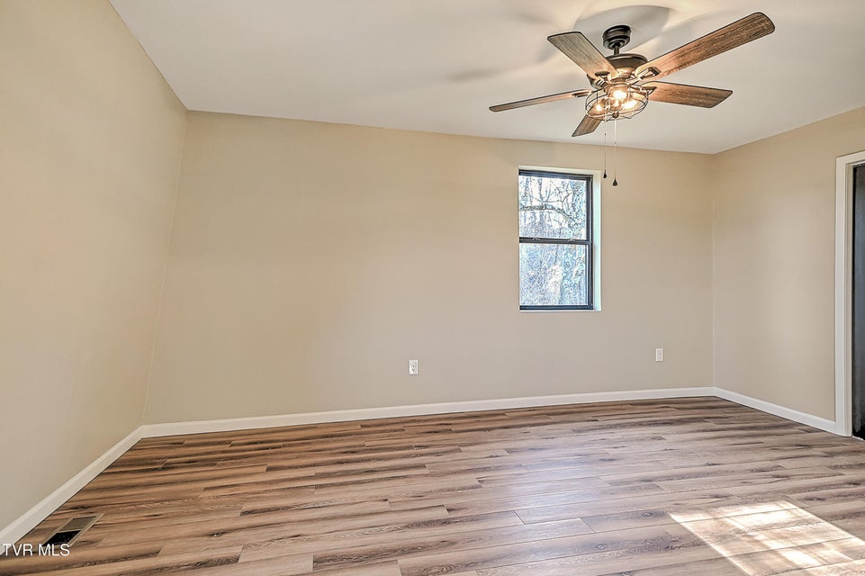 Photo #36: 443 Henson Road