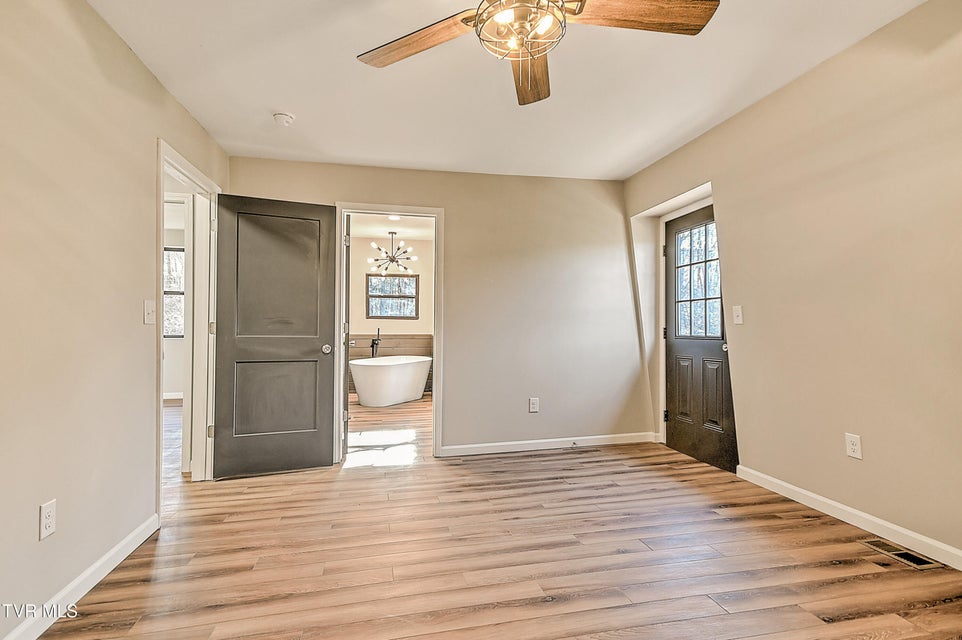 Photo #28: 443 Henson Road