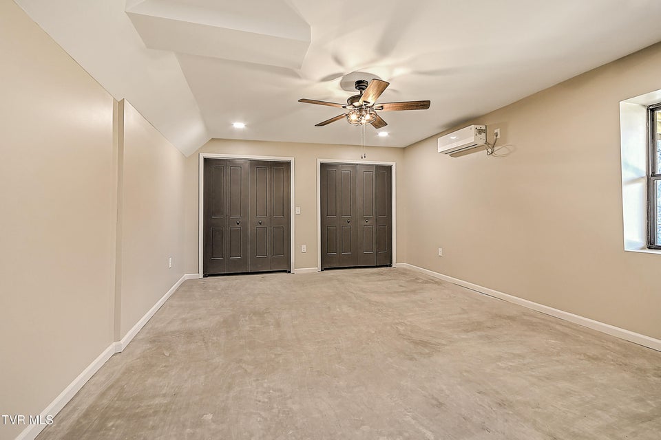 Photo #46: 443 Henson Road