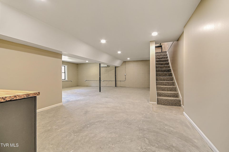 Photo #40: 443 Henson Road