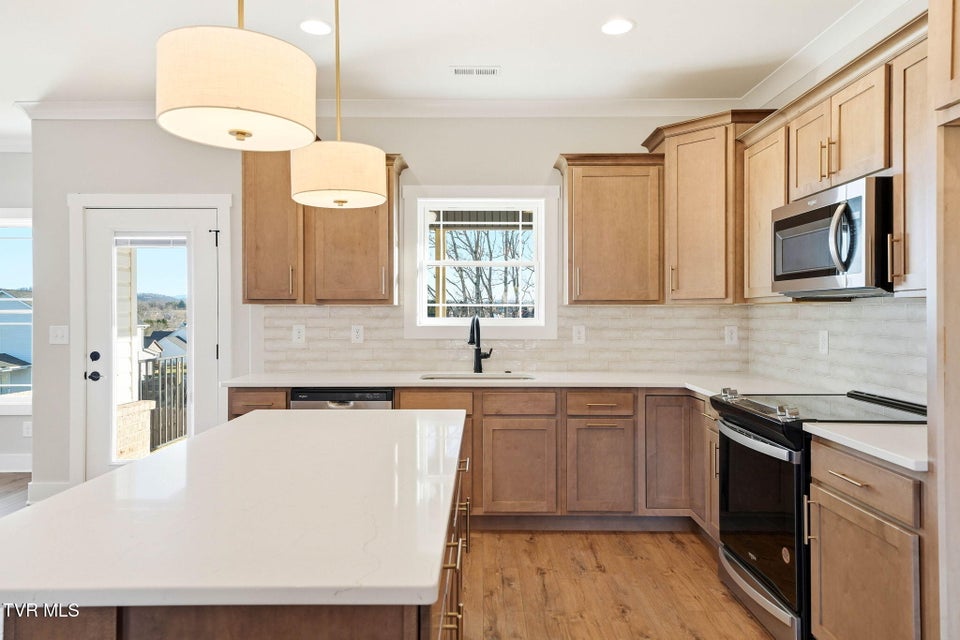 Photo #9: 3066 Sawgrass Drive