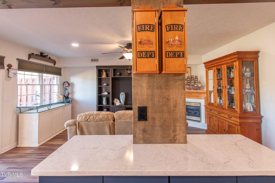 Photo #10: 420 Alexander Avenue