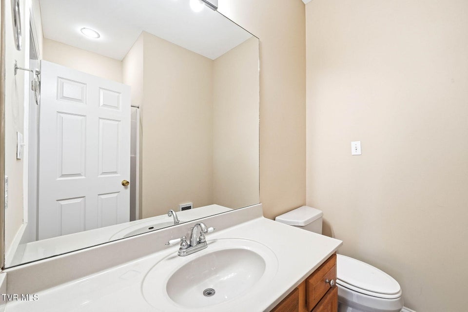 Photo #27: 1812 Boones Creek Road