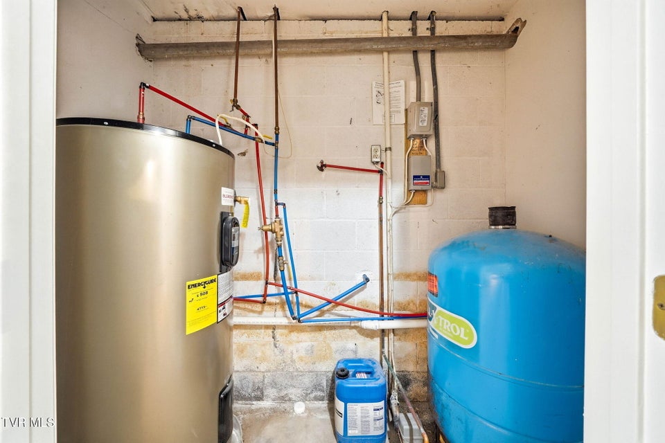 Photo #62: 1812 Boones Creek Road