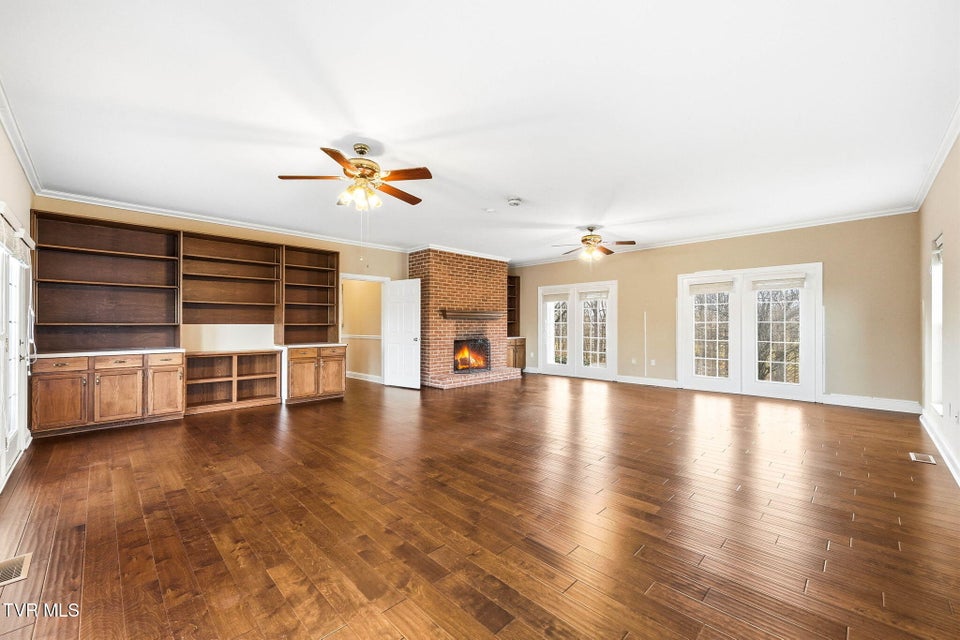 Photo #89: 1812 Boones Creek Road