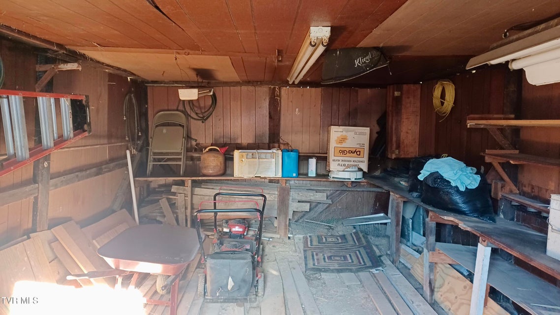 Photo #31: 209 Madison Street