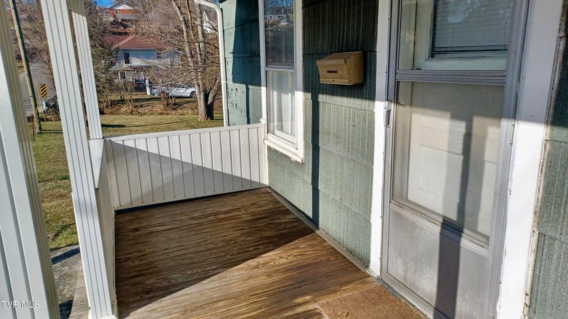 Photo #48: 209 Madison Street