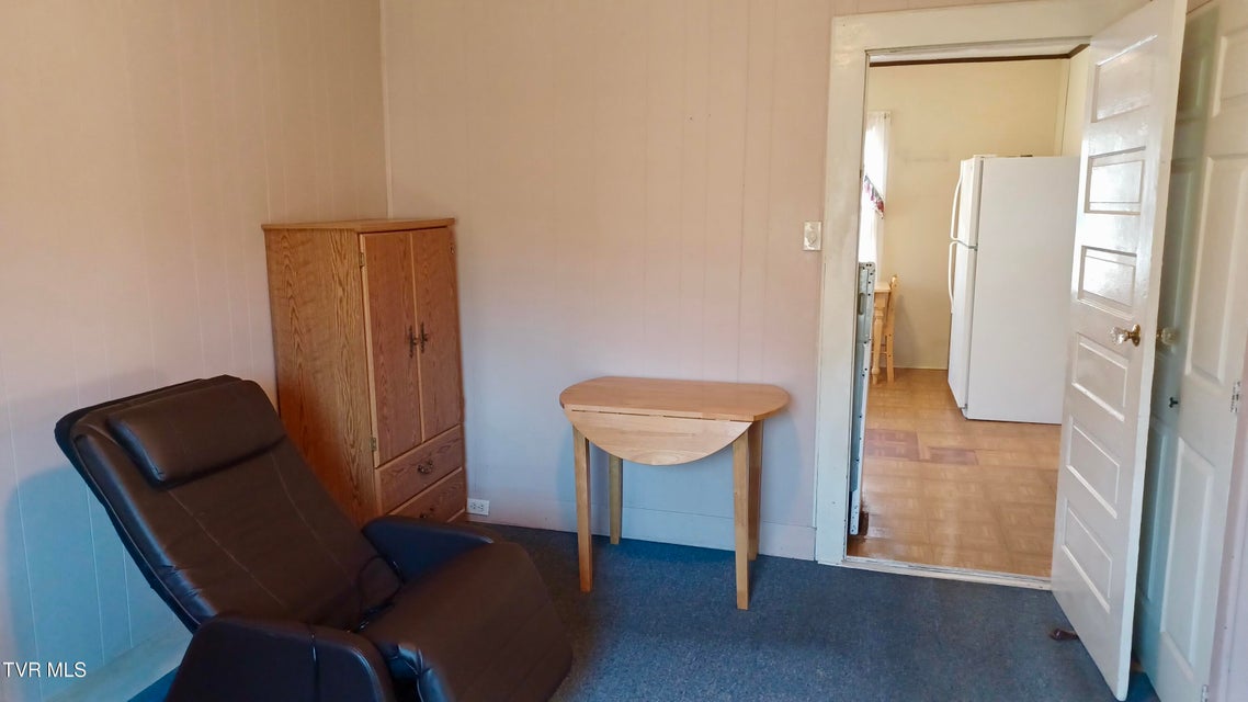 Photo #14: 209 Madison Street