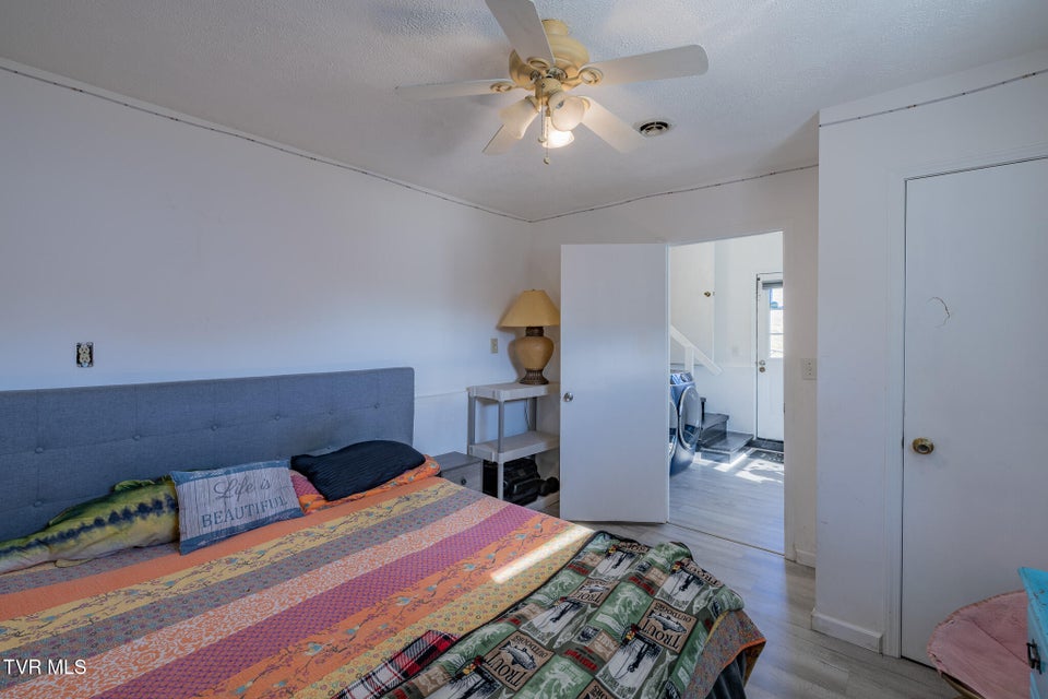 Photo #12: 3216 Brownlow Road