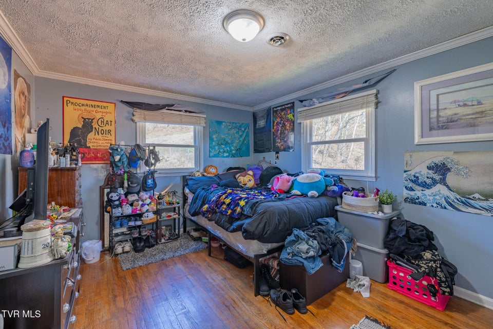 Photo #21: 3216 Brownlow Road