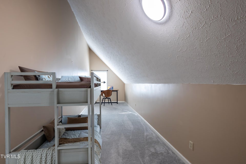 Photo #24: 420 Alexander Avenue