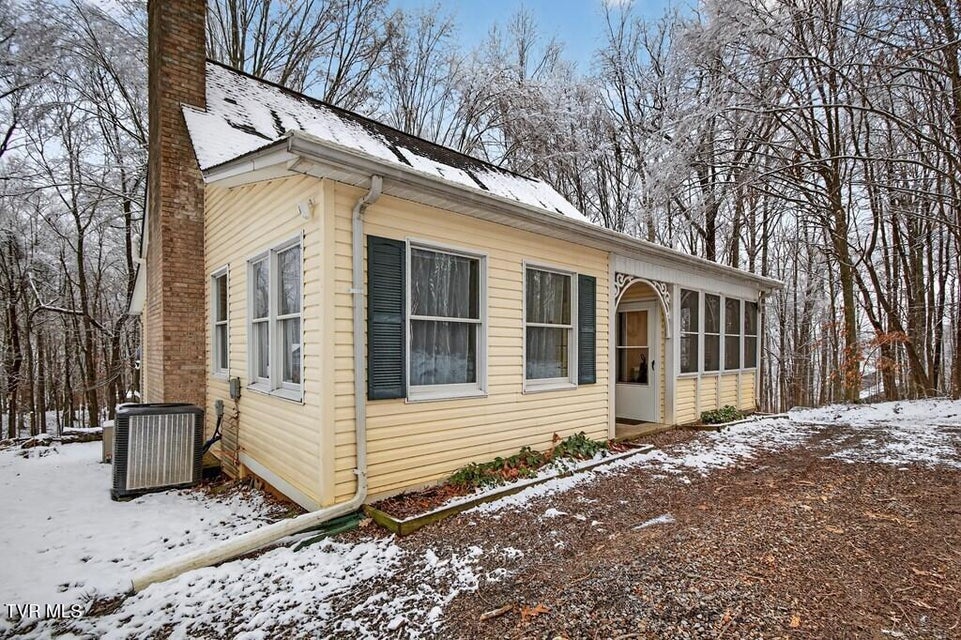 Photo #5: 12034 Waterhouse Lane