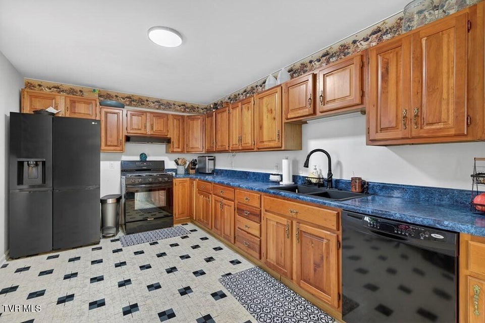 Photo #34: 12034 Waterhouse Lane