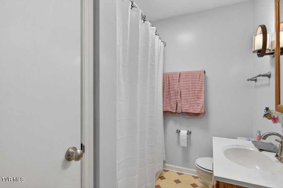 Photo #37: 12034 Waterhouse Lane