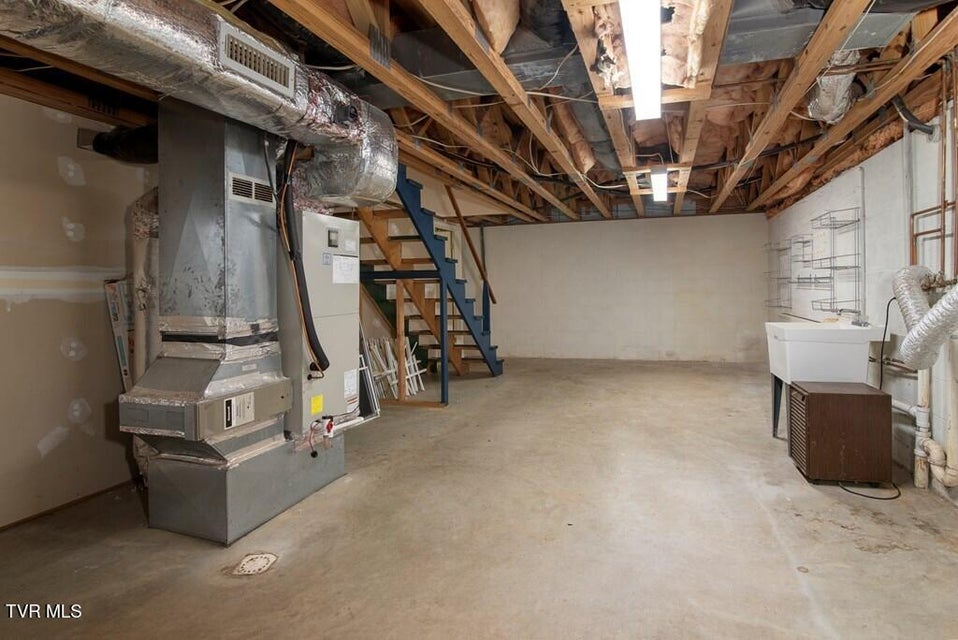 Photo #43: 12034 Waterhouse Lane