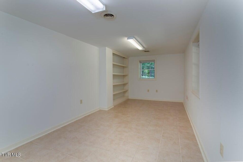 Photo #47: 12034 Waterhouse Lane