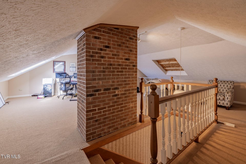 Photo #30: 1331 Bloomingdale Pike