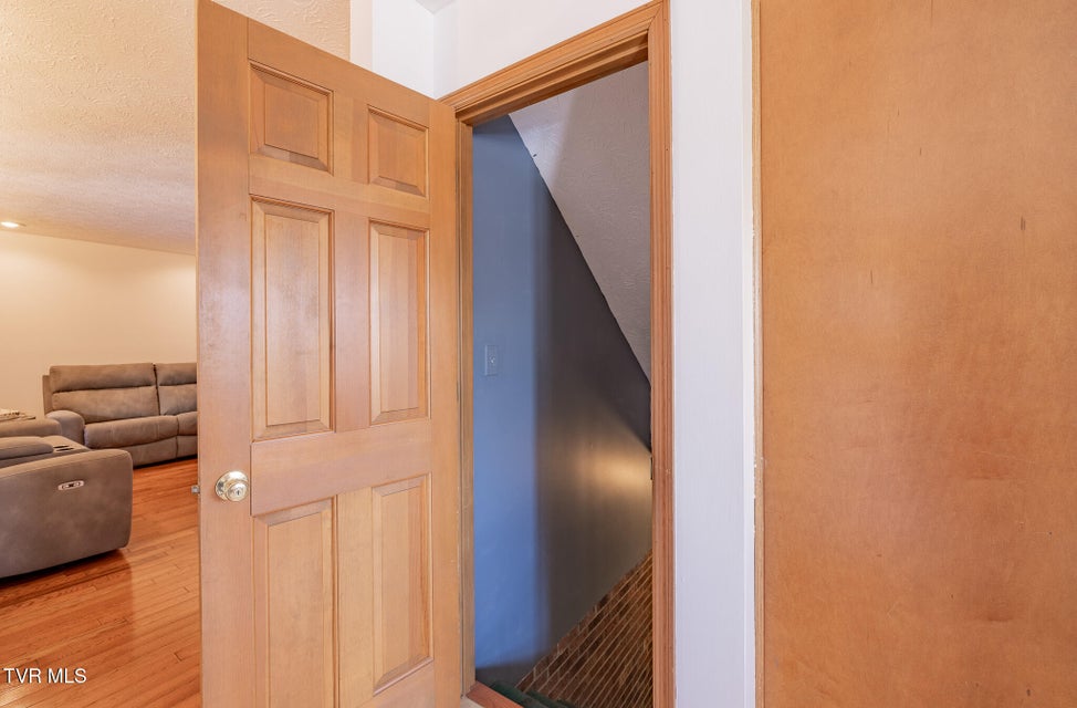 Photo #41: 1331 Bloomingdale Pike