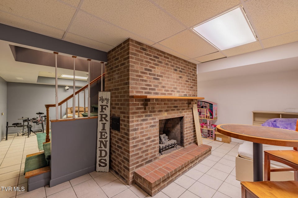 Photo #48: 1331 Bloomingdale Pike