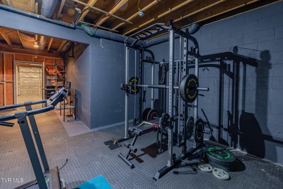 Photo #58: 1331 Bloomingdale Pike