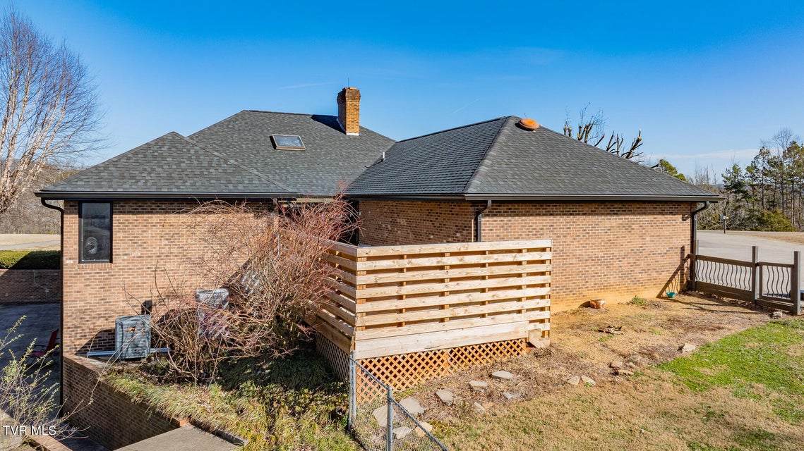 Photo #63: 1331 Bloomingdale Pike