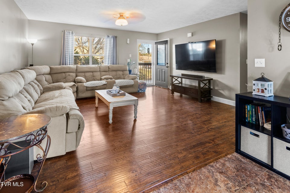 Photo #7: 4625 Clifton Lane