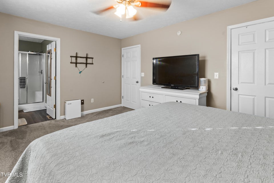 Photo #13: 4625 Clifton Lane