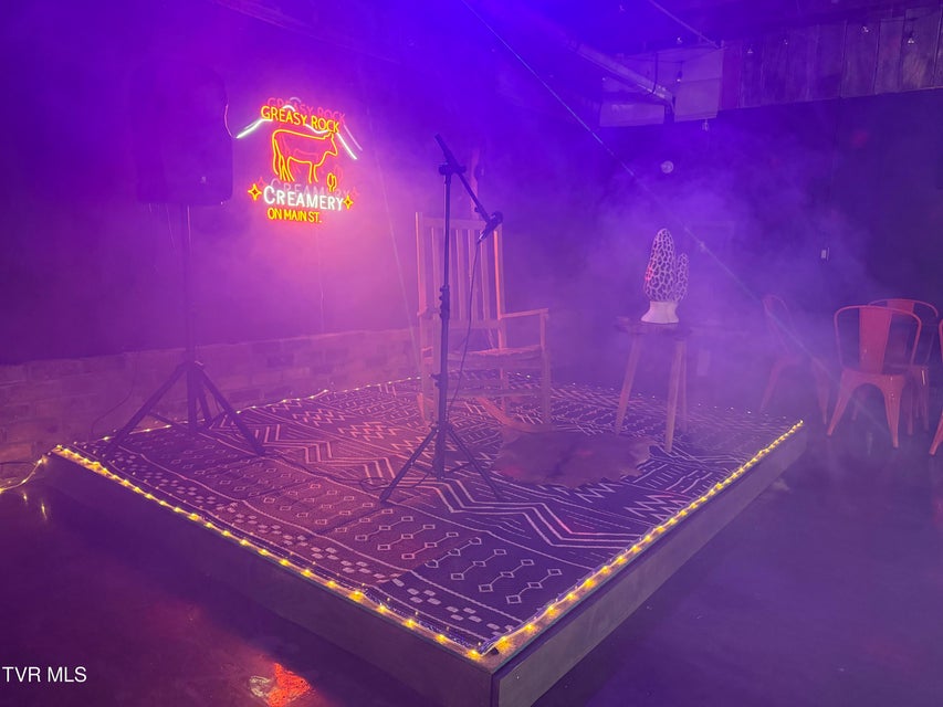 Photo #23: 1097 Main Street