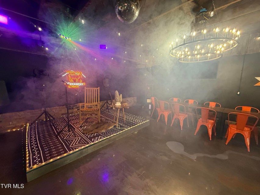 Photo #24: 1097 Main Street