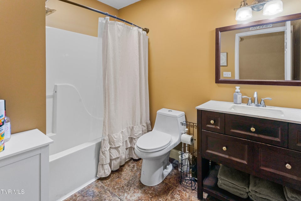 Photo #19: 4625 Clifton Lane