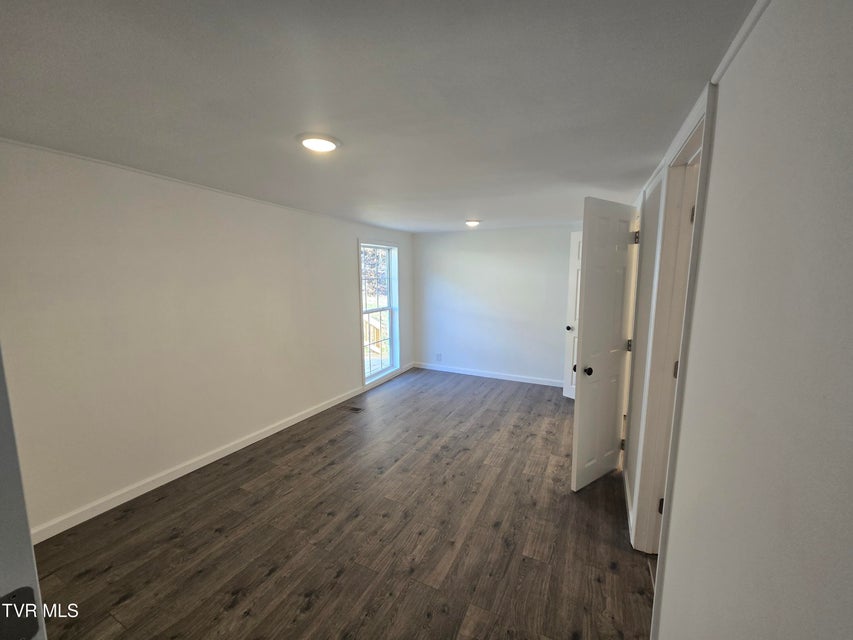 Photo #26: 164 Leaning Tree Drive